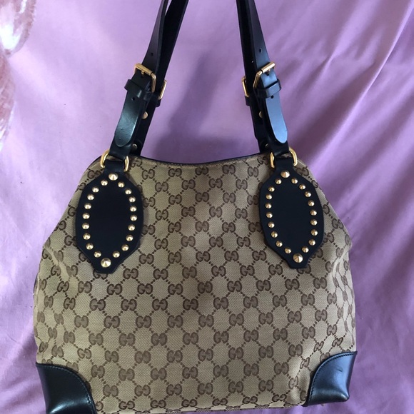 GORGEOUS EUC Authentic Gucci studded shoulder bag tote beige with black handle - Picture 15 of 15